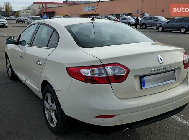 Бежевый Рено Флюенс, объемом двигателя 2 л и пробегом 229 тыс. км за 8000 $, фото 8 на Automoto.ua