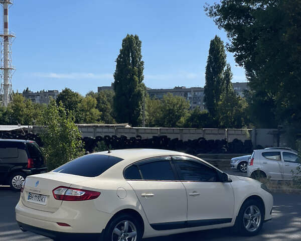 Бежевий Рено Флюенс, об'ємом двигуна 1.46 л та пробігом 238 тис. км за 7500 $, фото 5 на Automoto.ua