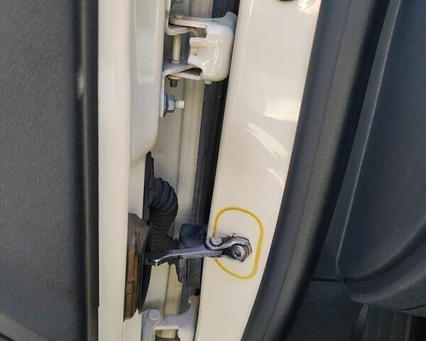 Бежевый Рено Флюенс, объемом двигателя 1.46 л и пробегом 126 тыс. км за 9499 $, фото 91 на Automoto.ua