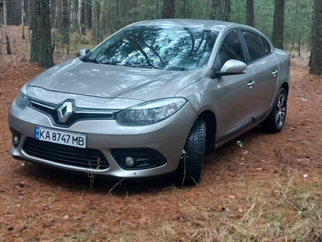 Бежевый Рено Флюенс, объемом двигателя 1.5 л и пробегом 251 тыс. км за 8300 $, фото 2 на Automoto.ua