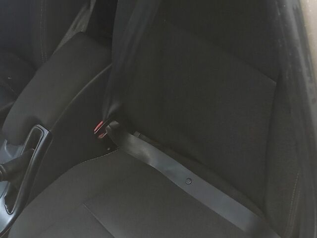 Бежевый Рено Флюенс, объемом двигателя 1.5 л и пробегом 251 тыс. км за 8300 $, фото 7 на Automoto.ua