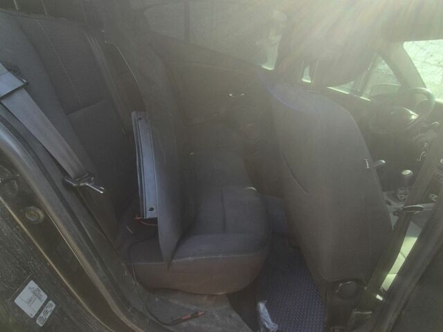 Чорний Рено Флюенс, об'ємом двигуна 1.5 л та пробігом 350 тис. км за 2500 $, фото 6 на Automoto.ua