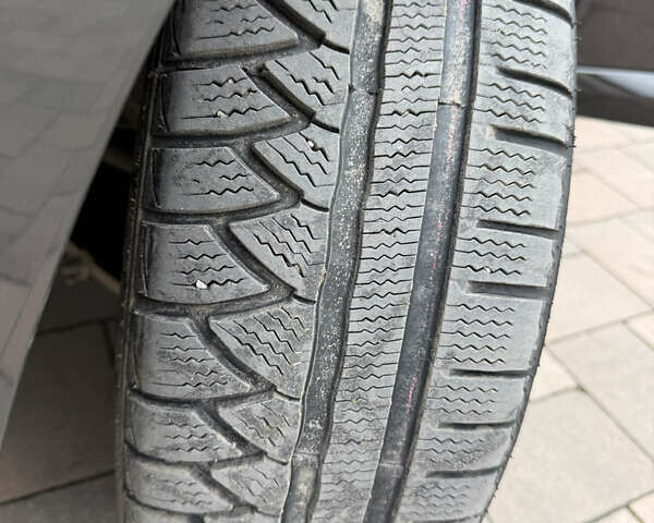 Чорний Рено Флюенс, об'ємом двигуна 2 л та пробігом 203 тис. км за 6000 $, фото 22 на Automoto.ua