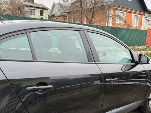 Чорний Рено Флюенс, об'ємом двигуна 1.6 л та пробігом 195 тис. км за 6500 $, фото 9 на Automoto.ua