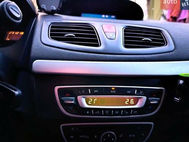 Чорний Рено Флюенс, об'ємом двигуна 1.5 л та пробігом 231 тис. км за 6700 $, фото 32 на Automoto.ua