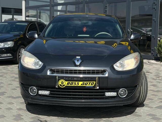 Черный Рено Флюенс, объемом двигателя 1.6 л и пробегом 144 тыс. км за 6500 $, фото 1 на Automoto.ua