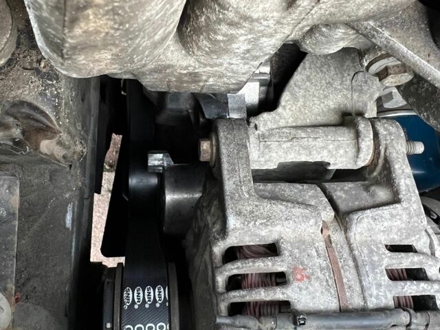 Чорний Рено Флюенс, об'ємом двигуна 1.6 л та пробігом 195 тис. км за 6500 $, фото 19 на Automoto.ua