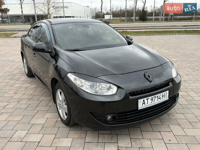 Чорний Рено Флюенс, об'ємом двигуна 2 л та пробігом 203 тис. км за 6000 $, фото 1 на Automoto.ua