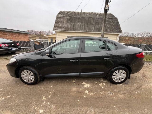 Чорний Рено Флюенс, об'ємом двигуна 1.6 л та пробігом 195 тис. км за 6500 $, фото 2 на Automoto.ua