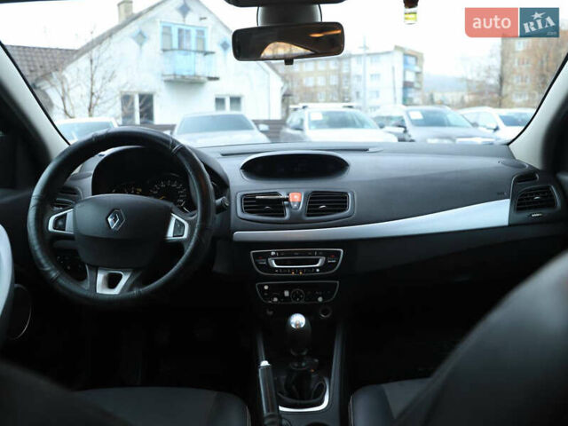 Чорний Рено Флюенс, об'ємом двигуна 1.5 л та пробігом 230 тис. км за 5650 $, фото 8 на Automoto.ua