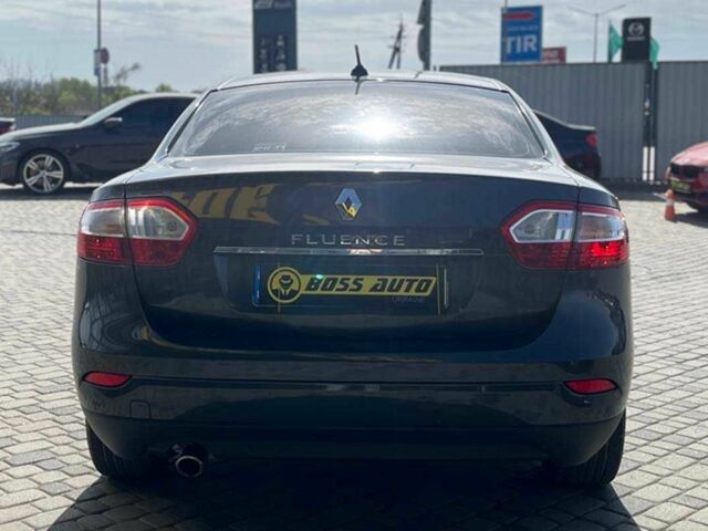 Черный Рено Флюенс, объемом двигателя 1.6 л и пробегом 144 тыс. км за 6500 $, фото 5 на Automoto.ua