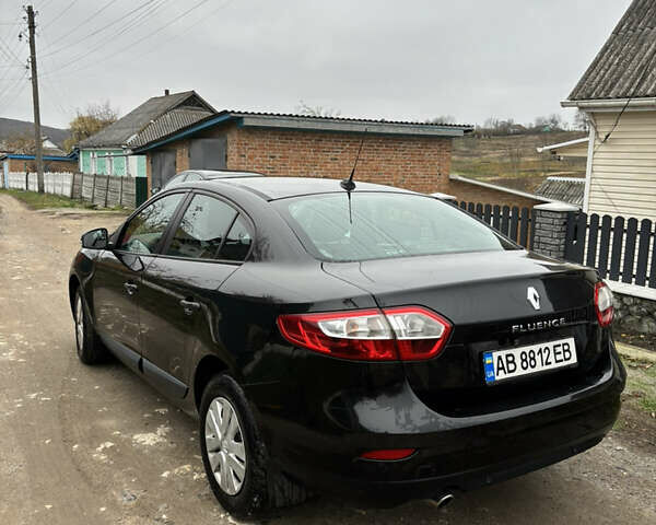 Черный Рено Флюенс, объемом двигателя 1.6 л и пробегом 195 тыс. км за 6800 $, фото 3 на Automoto.ua