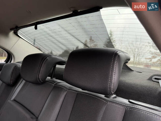 Чорний Рено Флюенс, об'ємом двигуна 2 л та пробігом 203 тис. км за 6000 $, фото 10 на Automoto.ua