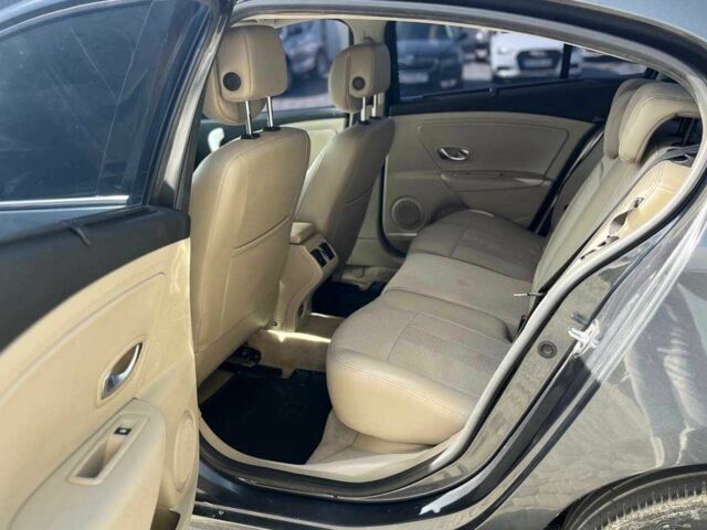 Черный Рено Флюенс, объемом двигателя 1.6 л и пробегом 144 тыс. км за 6500 $, фото 22 на Automoto.ua