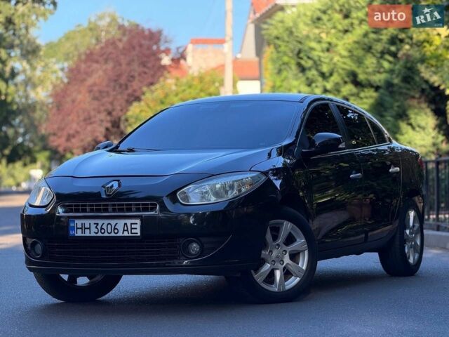 Черный Рено Флюенс, объемом двигателя 1.6 л и пробегом 210 тыс. км за 6200 $, фото 1 на Automoto.ua