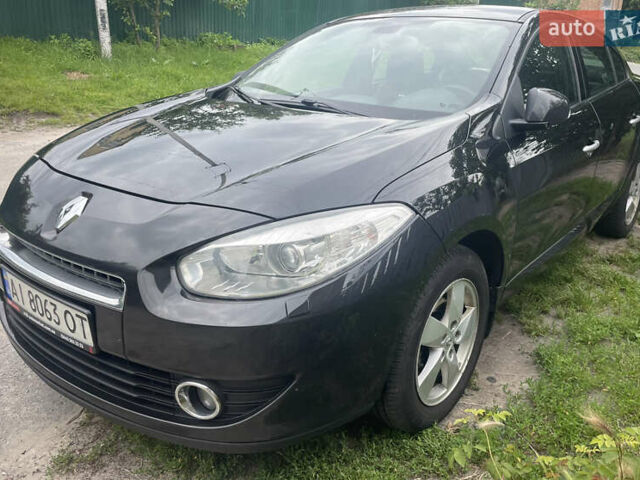 Черный Рено Флюенс, объемом двигателя 2 л и пробегом 260 тыс. км за 6500 $, фото 5 на Automoto.ua