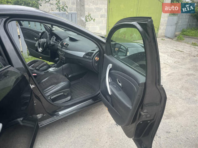 Черный Рено Флюенс, объемом двигателя 2 л и пробегом 260 тыс. км за 6500 $, фото 14 на Automoto.ua