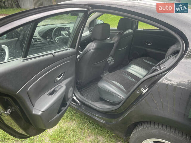 Черный Рено Флюенс, объемом двигателя 2 л и пробегом 260 тыс. км за 6500 $, фото 11 на Automoto.ua