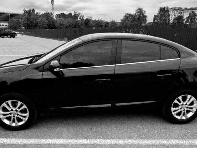 Черный Рено Флюенс, объемом двигателя 1.5 л и пробегом 290 тыс. км за 6100 $, фото 4 на Automoto.ua