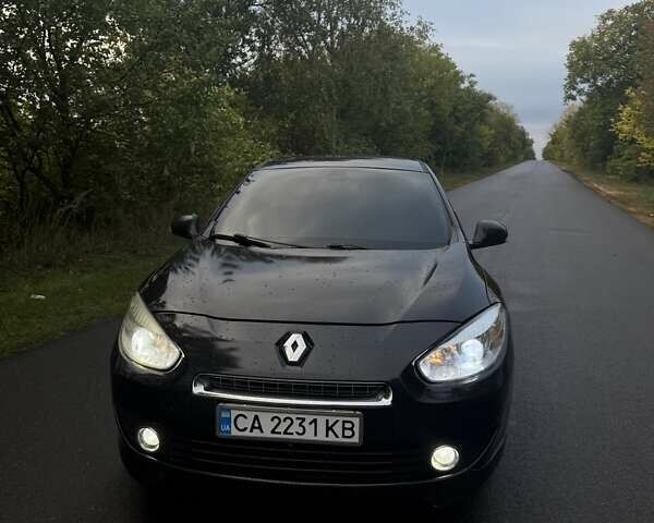 Черный Рено Флюенс, объемом двигателя 2 л и пробегом 187 тыс. км за 7500 $, фото 3 на Automoto.ua