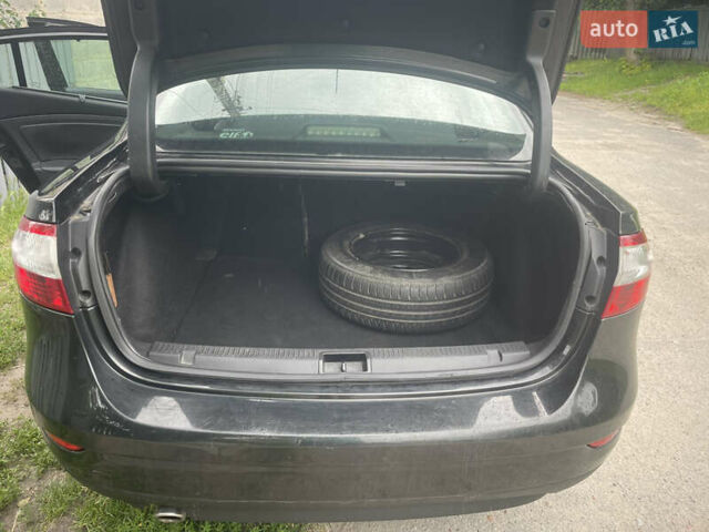 Черный Рено Флюенс, объемом двигателя 2 л и пробегом 260 тыс. км за 6500 $, фото 12 на Automoto.ua