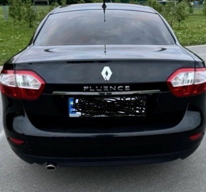 Черный Рено Флюенс, объемом двигателя 1.5 л и пробегом 290 тыс. км за 6100 $, фото 2 на Automoto.ua