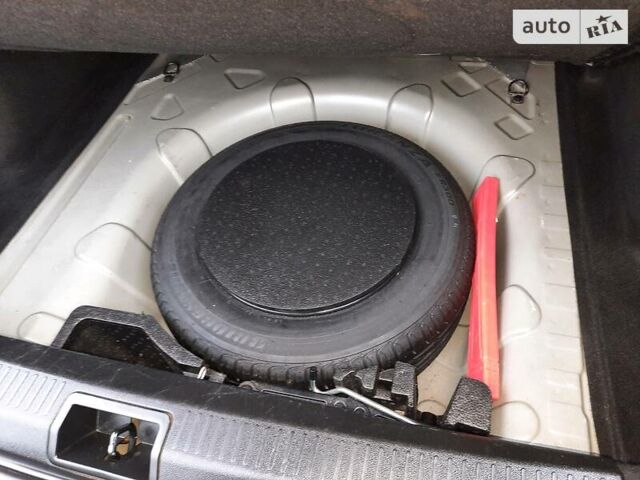 Черный Рено Флюенс, объемом двигателя 1.5 л и пробегом 230 тыс. км за 6299 $, фото 22 на Automoto.ua