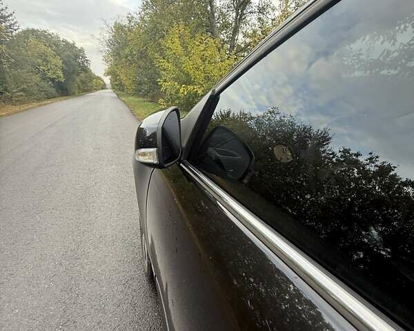 Черный Рено Флюенс, объемом двигателя 2 л и пробегом 187 тыс. км за 7500 $, фото 12 на Automoto.ua