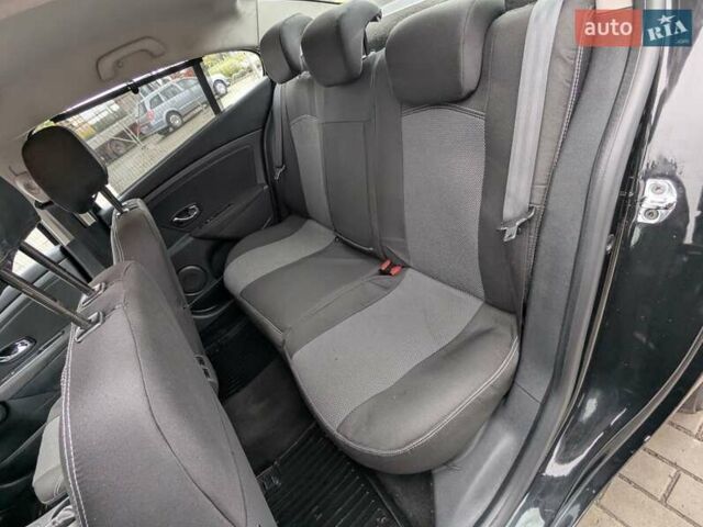 Рено Флюенс 2012 в Иваничи на Automoto.ua Черный Рено Флюенс, объемом двигателя 1.5 л и пробегом 176 тыс. км за 6899 $, фото 28 на Automoto.ua