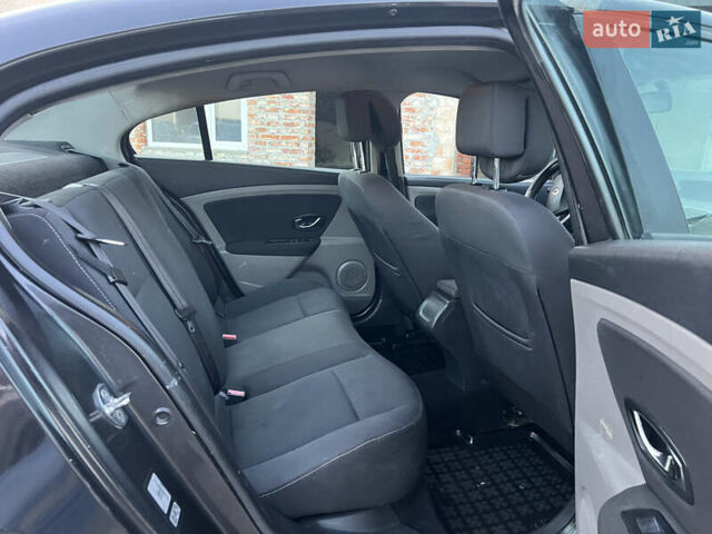 Черный Рено Флюенс, объемом двигателя 1.6 л и пробегом 336 тыс. км за 4250 $, фото 26 на Automoto.ua