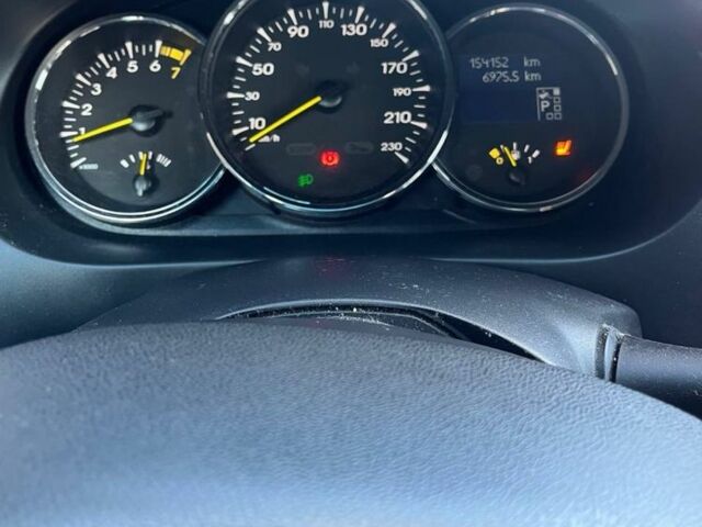 Черный Рено Флюенс, объемом двигателя 2 л и пробегом 154 тыс. км за 7200 $, фото 8 на Automoto.ua