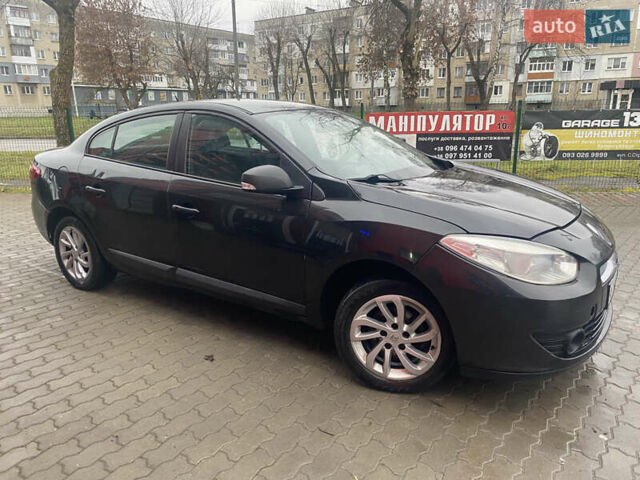 Черный Рено Флюенс, объемом двигателя 1.6 л и пробегом 335 тыс. км за 3650 $, фото 4 на Automoto.ua