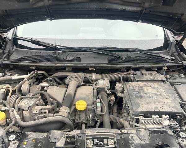 Черный Рено Флюенс, объемом двигателя 1.46 л и пробегом 260 тыс. км за 7500 $, фото 16 на Automoto.ua