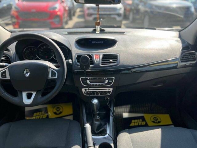 Коричневый Рено Флюенс, объемом двигателя 1.5 л и пробегом 208 тыс. км за 7200 $, фото 16 на Automoto.ua