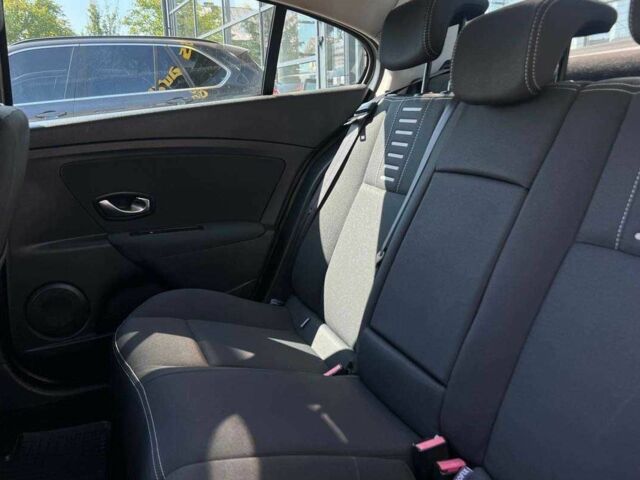 Коричневый Рено Флюенс, объемом двигателя 1.5 л и пробегом 208 тыс. км за 7200 $, фото 20 на Automoto.ua