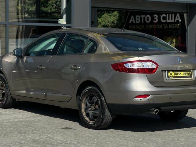 Коричневый Рено Флюенс, объемом двигателя 1.5 л и пробегом 208 тыс. км за 7200 $, фото 3 на Automoto.ua