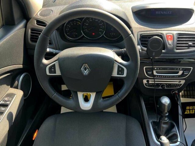 Коричневый Рено Флюенс, объемом двигателя 1.5 л и пробегом 208 тыс. км за 7200 $, фото 15 на Automoto.ua