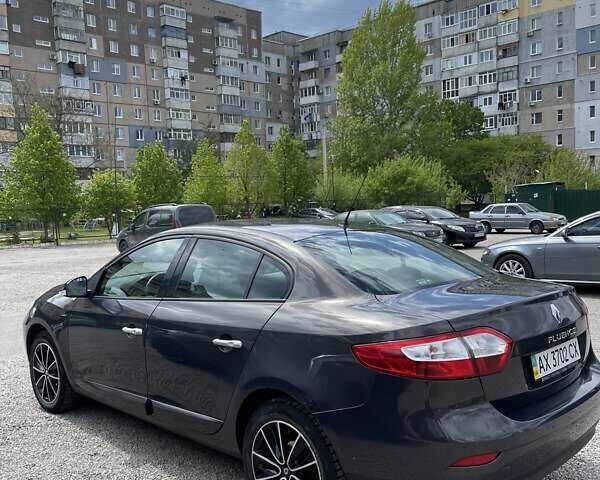 Коричневый Рено Флюенс, объемом двигателя 1.6 л и пробегом 110 тыс. км за 7000 $, фото 2 на Automoto.ua