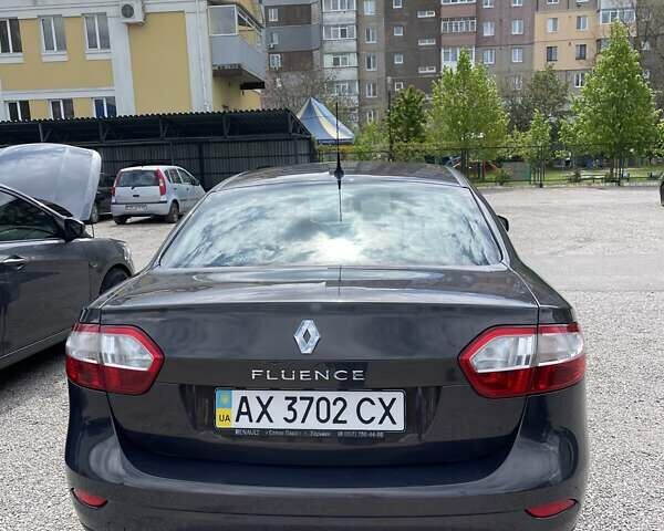 Коричневый Рено Флюенс, объемом двигателя 1.6 л и пробегом 110 тыс. км за 7000 $, фото 1 на Automoto.ua