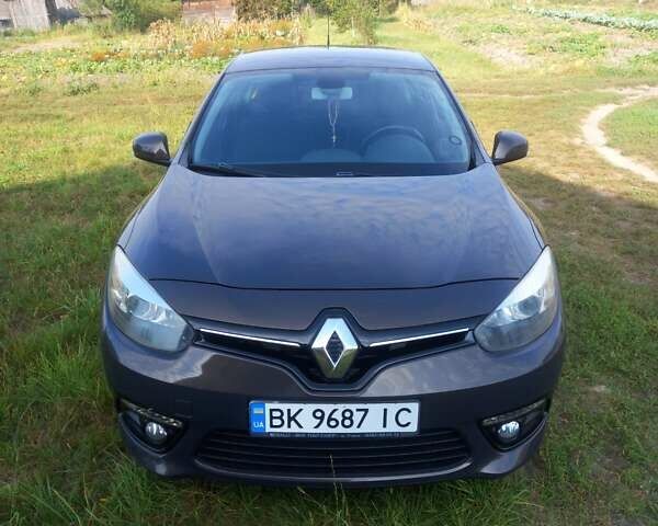 Рено Флюенс 2013 в Вараш (Кузнецовск) на Automoto.ua Коричневый Рено Флюенс, объемом двигателя 2 л и пробегом 53 тыс. км за 10300 $, фото 9 на Automoto.ua