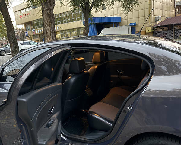 Коричневий Рено Флюенс, об'ємом двигуна 1.6 л та пробігом 253 тис. км за 6700 $, фото 18 на Automoto.ua