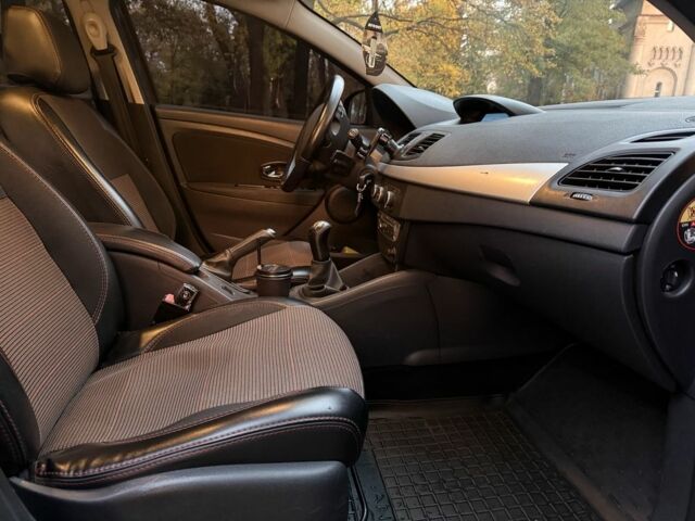 Коричневий Рено Флюенс, об'ємом двигуна 1.6 л та пробігом 253 тис. км за 6700 $, фото 18 на Automoto.ua