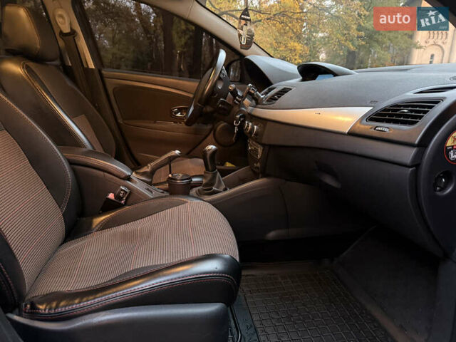 Коричневий Рено Флюенс, об'ємом двигуна 1.6 л та пробігом 253 тис. км за 6700 $, фото 17 на Automoto.ua