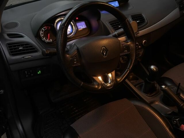 Коричневий Рено Флюенс, об'ємом двигуна 1.6 л та пробігом 253 тис. км за 6700 $, фото 20 на Automoto.ua
