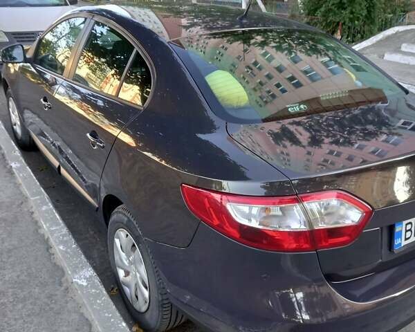 Рено Флюенс 2013 в Вараш (Кузнецовск) на Automoto.ua Коричневый Рено Флюенс, объемом двигателя 2 л и пробегом 53 тыс. км за 10300 $, фото 8 на Automoto.ua