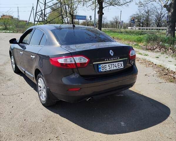 Коричневий Рено Флюенс, об'ємом двигуна 1.46 л та пробігом 272 тис. км за 8000 $, фото 6 на Automoto.ua
