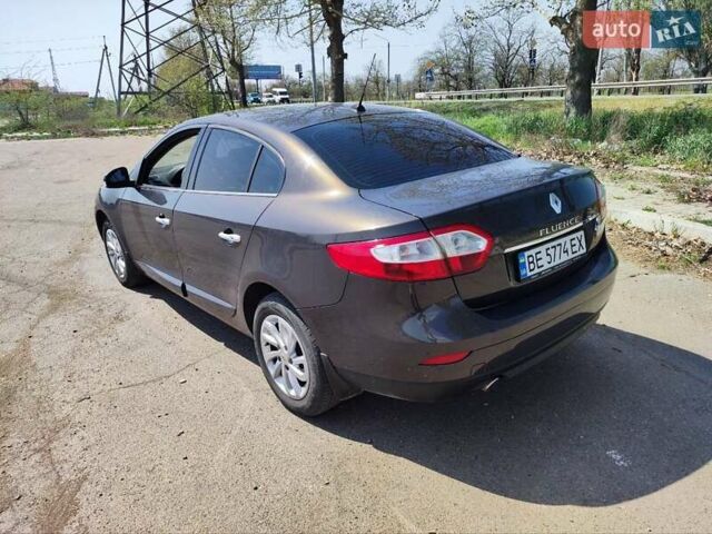 Коричневий Рено Флюенс, об'ємом двигуна 1.46 л та пробігом 272 тис. км за 8000 $, фото 8 на Automoto.ua