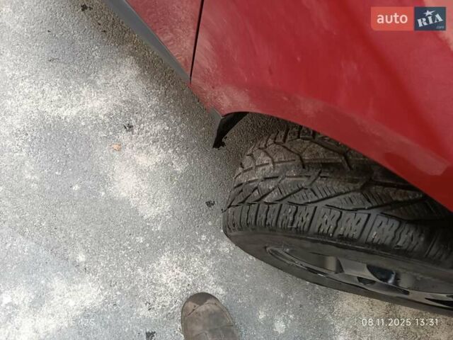 Червоний Рено Флюенс, об'ємом двигуна 1.6 л та пробігом 255 тис. км за 7400 $, фото 3 на Automoto.ua