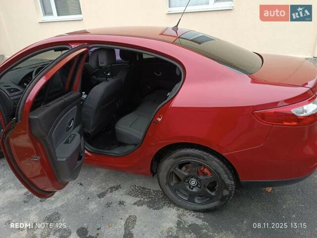 Червоний Рено Флюенс, об'ємом двигуна 1.6 л та пробігом 255 тис. км за 7400 $, фото 19 на Automoto.ua