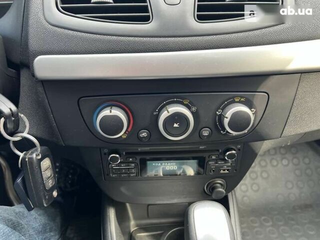 Рено Флюенс, об'ємом двигуна 1.5 л та пробігом 240 тис. км за 8500 $, фото 26 на Automoto.ua